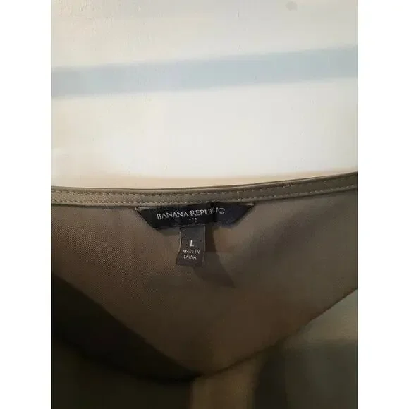 Banana Republic Silk Green Cowl Neck Tank Top Size Large Adjustable Straps - Picture 3 of 4